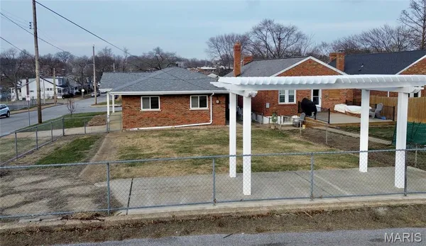 $289,900 | 3166 Tamm Avenue, St. Louis, MO 63139