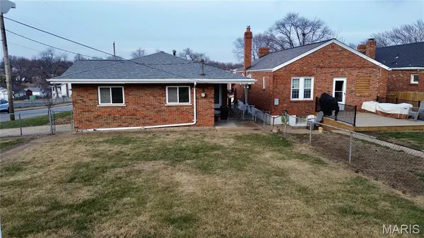 $289,900 | 3166 Tamm Avenue, St. Louis, MO 63139