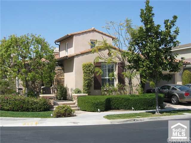 25 Bella Rosa Irvine, CA 92602 - Photo 1 of 1 Front view