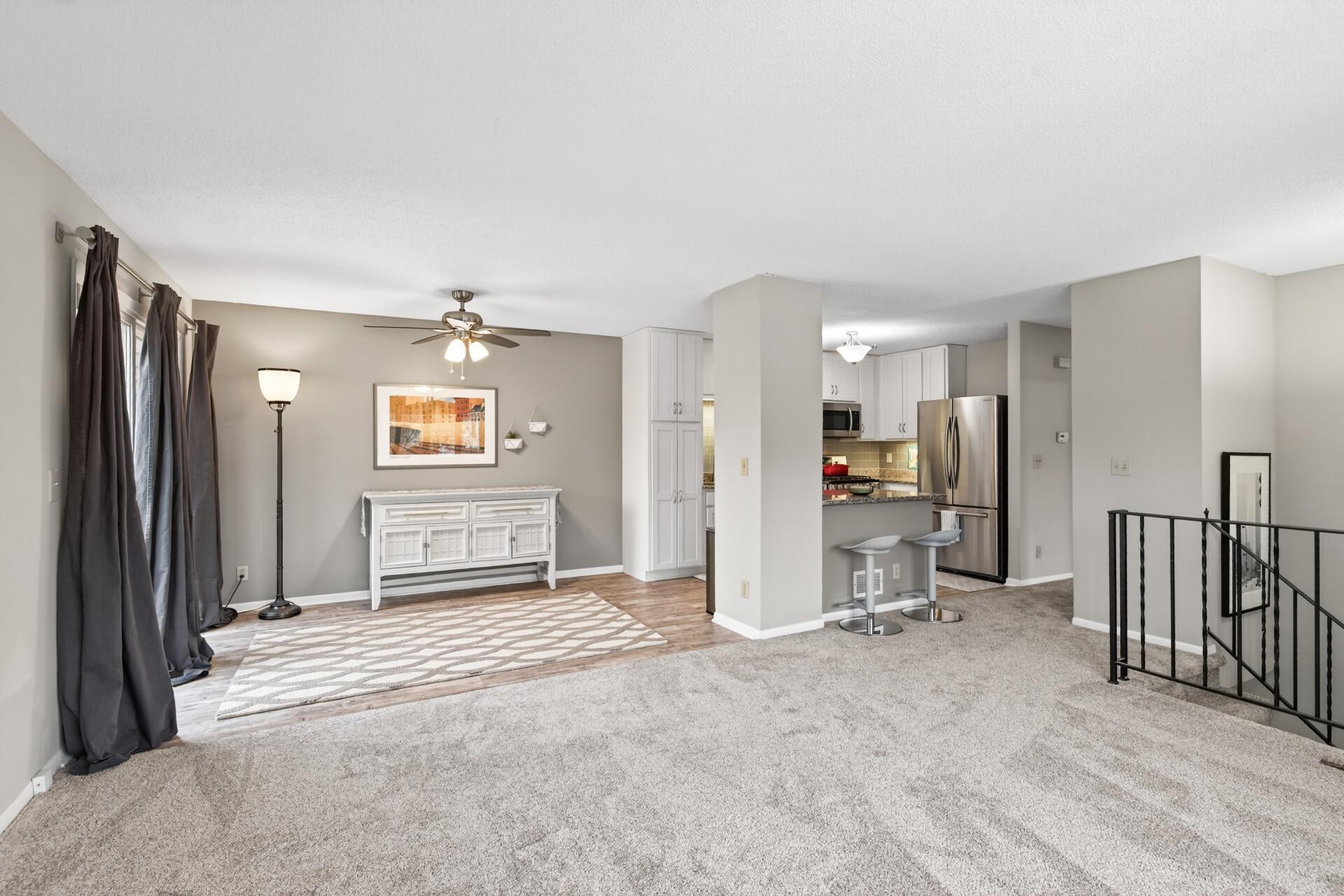 10381 Balsam Lane Eden Prairie, MN 55347 - Photo 6 of 27