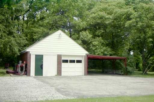 301 Holyoke Road Butler, PA 16001 - Photo 3 of 8 Other.