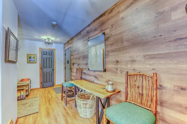 $415,000 | 20 Crossing Drive, Unit 104, North Woodstock, NH 03262