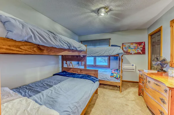 $415,000 | 20 Crossing Drive, Unit 104, North Woodstock, NH 03262
