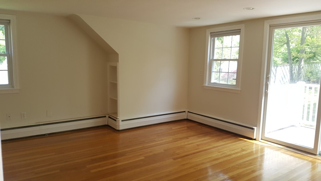 57 Viden Road Quincy, MA 02169 - Photo 4 of 16 Gallery Image 4