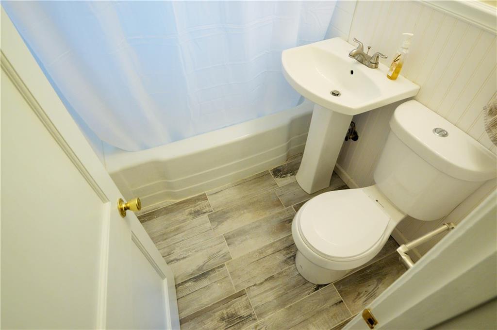929 Boyce Road Bridgeville, PA 15017 - Photo 13 of 21 Gallery Image 13