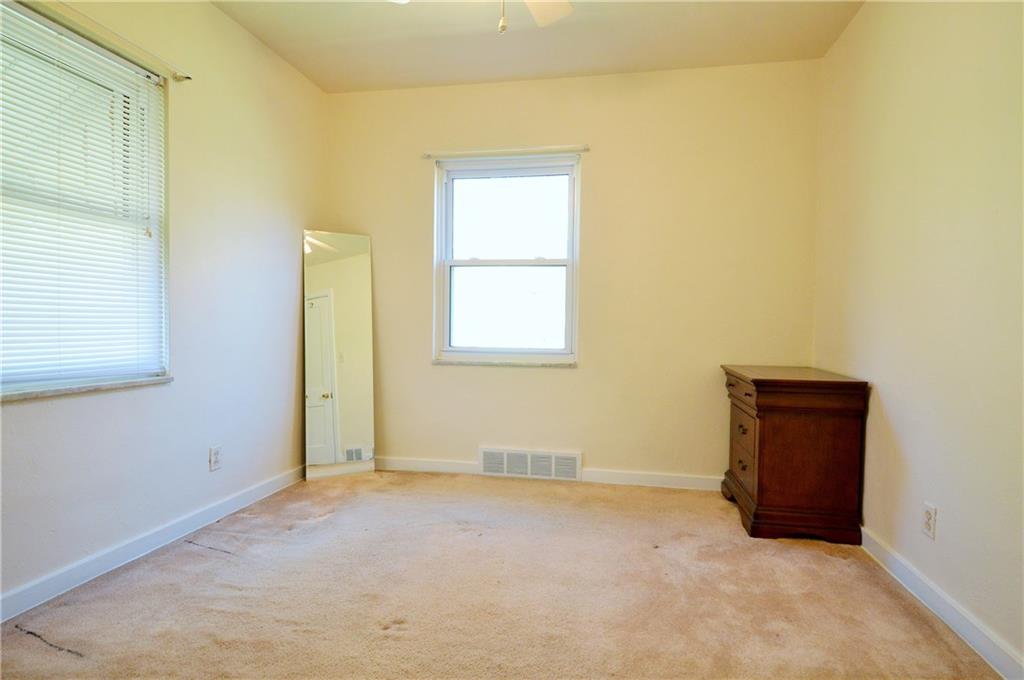 929 Boyce Road Bridgeville, PA 15017 - Photo 15 of 21 Gallery Image 15