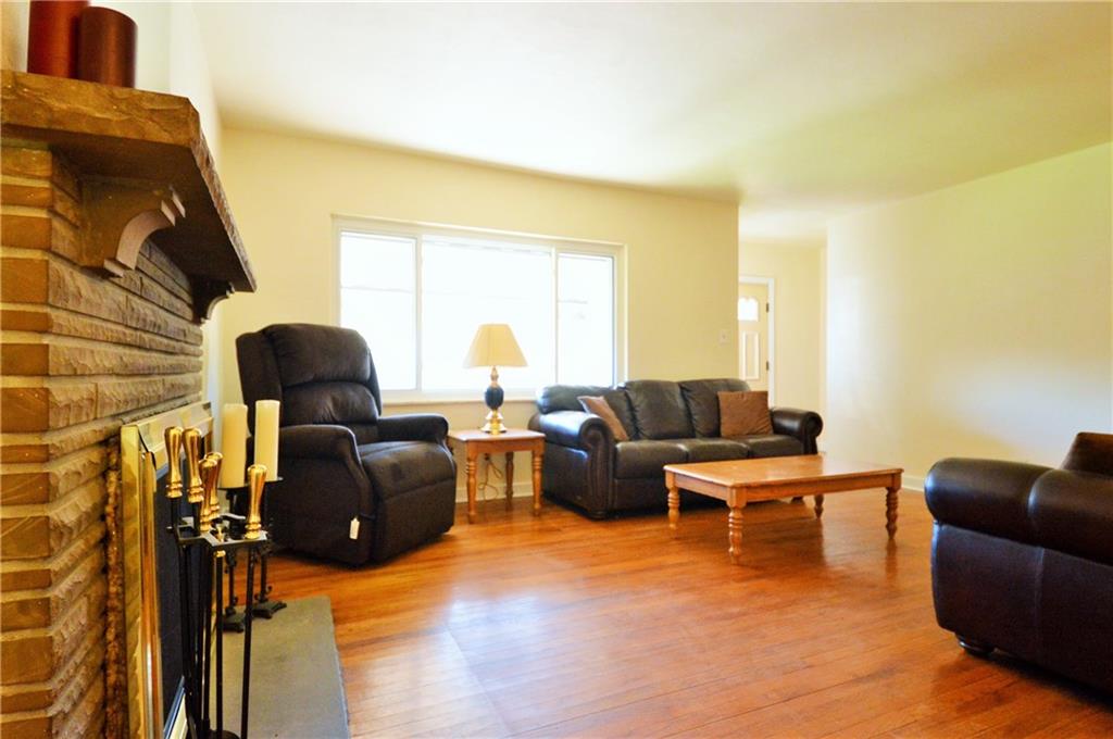 929 Boyce Road Bridgeville, PA 15017 - Photo 4 of 21 Gallery Image 4