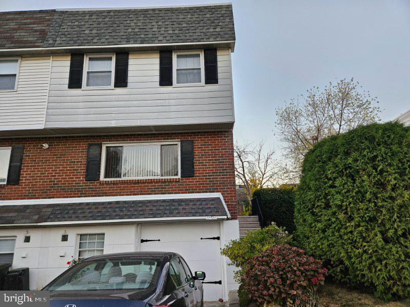 10922 Lockart Road Philadelphia, PA 19116 - Photo 1 of 2 Gallery Image 1