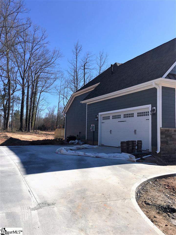 4068 Berry Mill Road Greer, SC 29651 - Photo 3 of 18