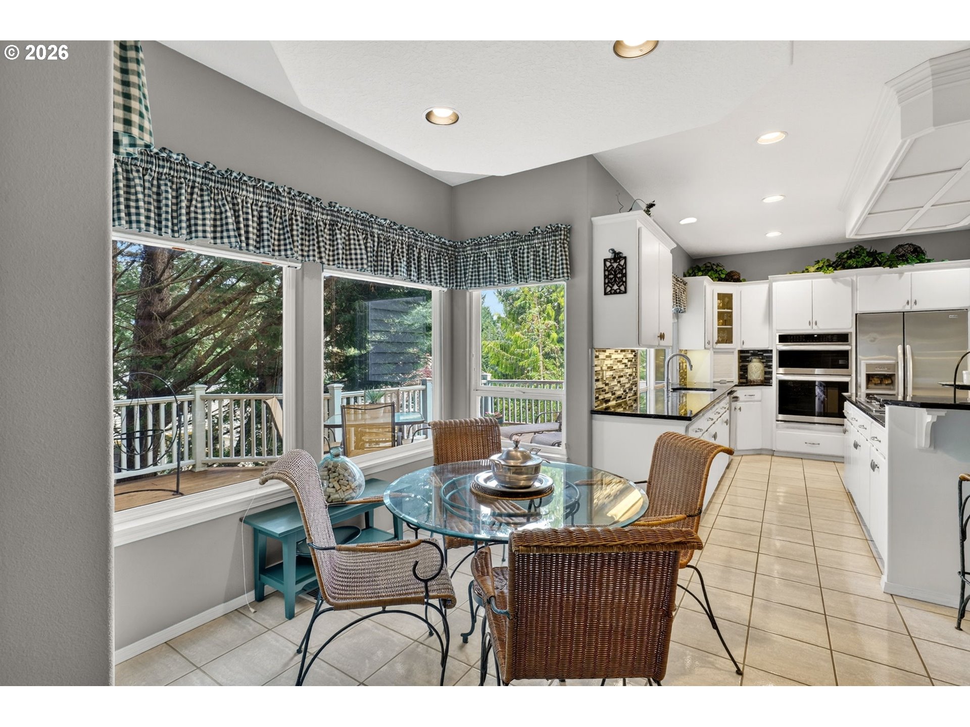 9085 Southwest 180th Place Beaverton, OR 97007 - Photo 13 of 46
