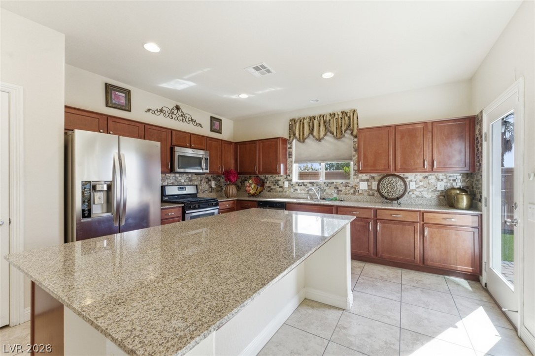 32 Lily Grove Road Las Vegas, NV 89148 - Photo 5 of 53