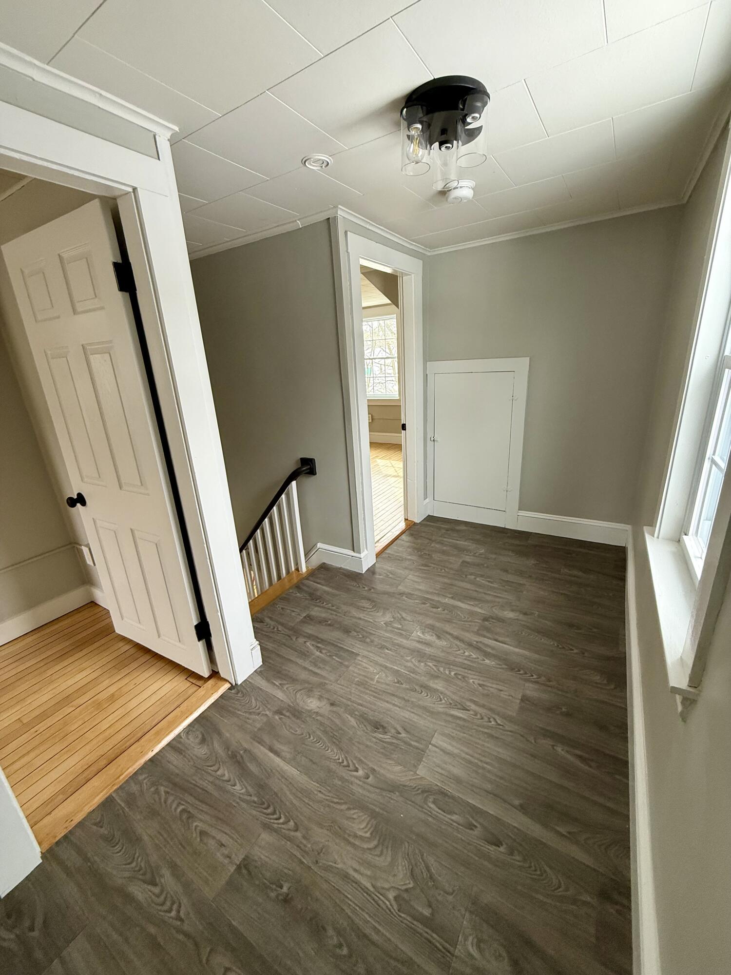 159 South Main Street Auburn, ME 04210 - Photo 11 of 15 Landing