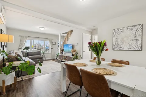 $599,000 | 72 Waverly Avenue, Patchogue, NY 11772