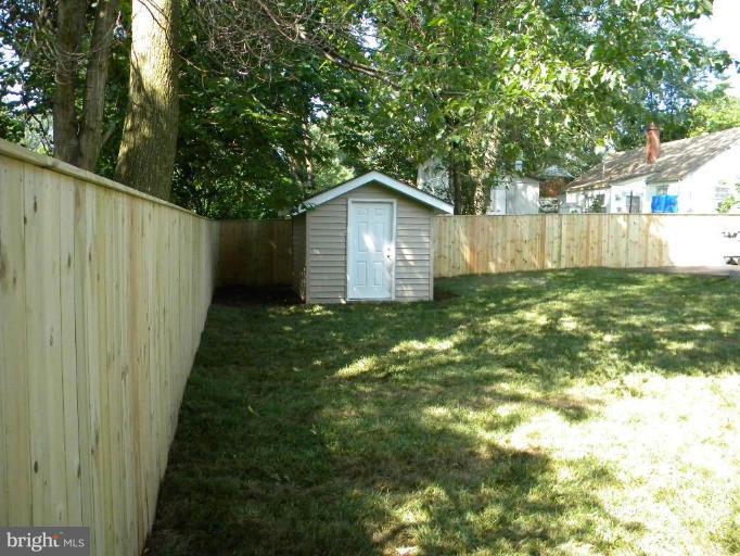 6935 Oak Ridge Road Falls Church, VA 22042 - Photo 20 of 23 Exterior #5