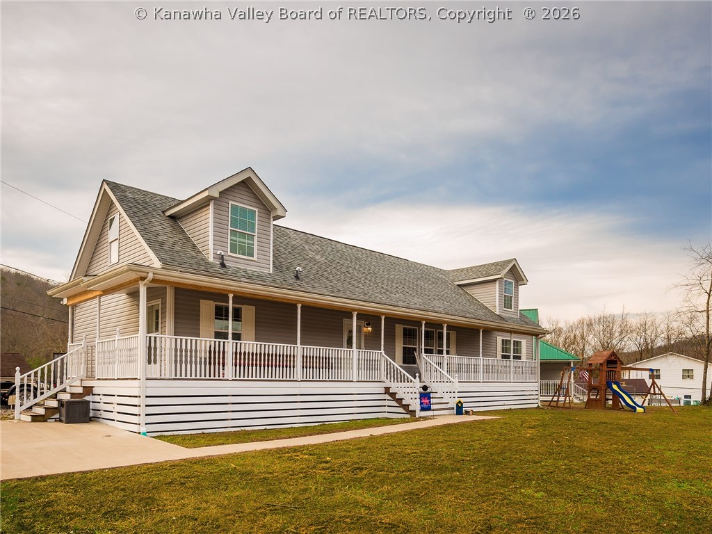 64 Washington Street Elkview, WV 25071 - Photo 2 of 20 Gallery Image 2