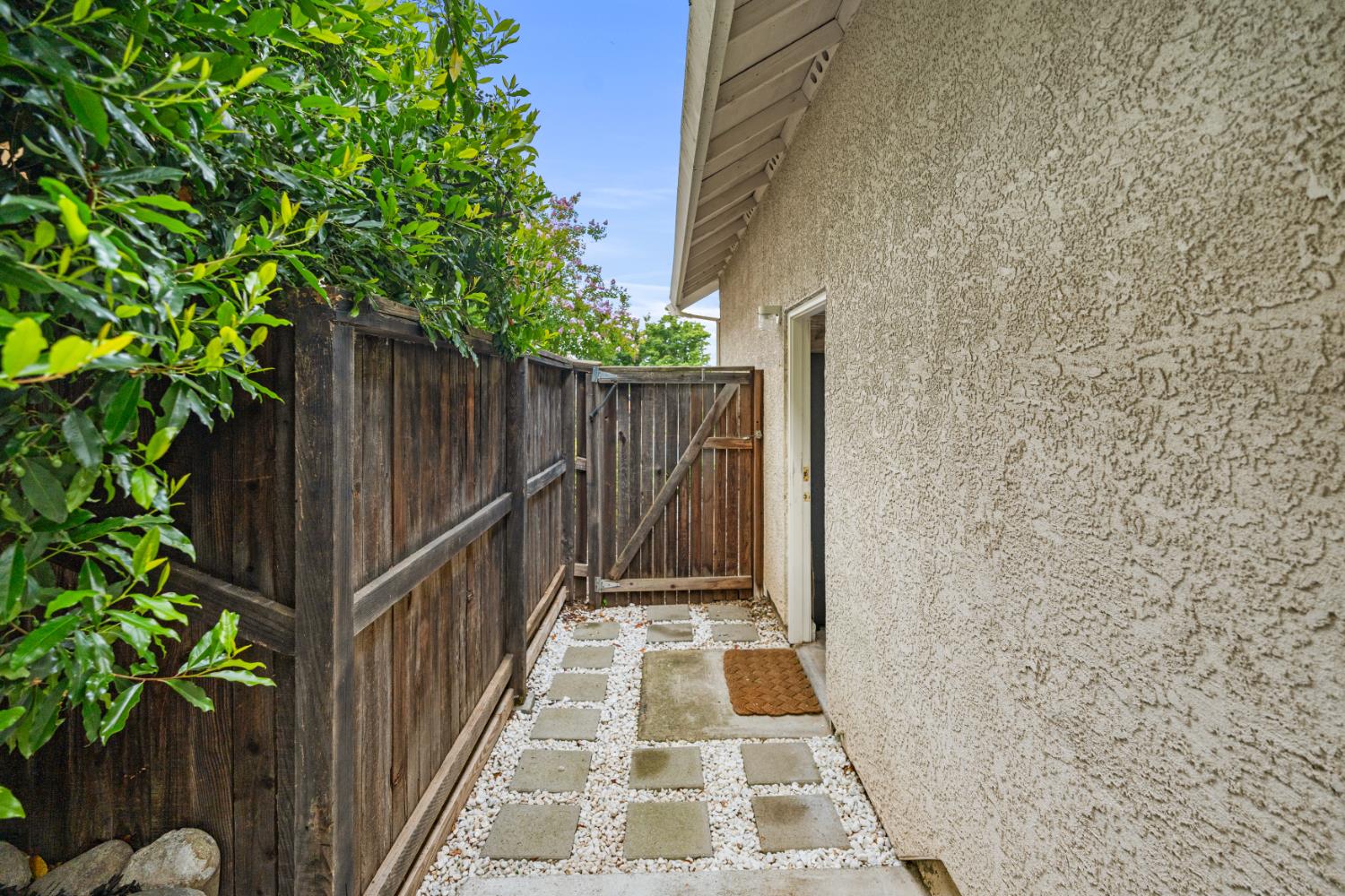 3360 Apollo Circle Roseville, CA 95661 - Photo 48 of 55