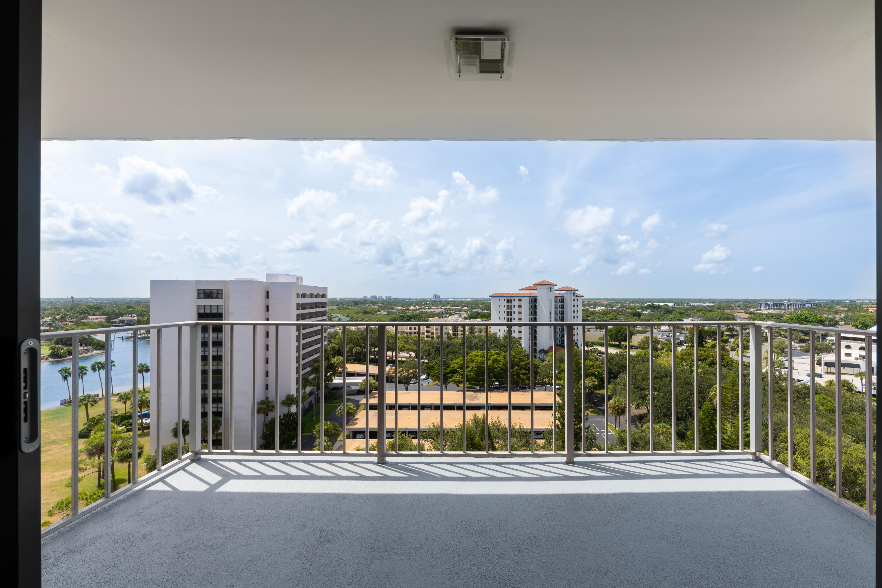 336 Golfview Road, Unit PH12 North Palm Beach, FL 33408 - Photo 8 of 33 Balcony