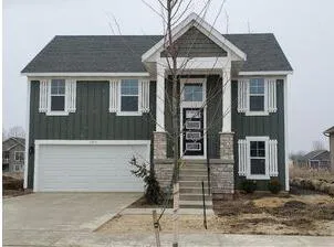 $389,900 | 7514 Legend Court, Caledonia, MI 49316