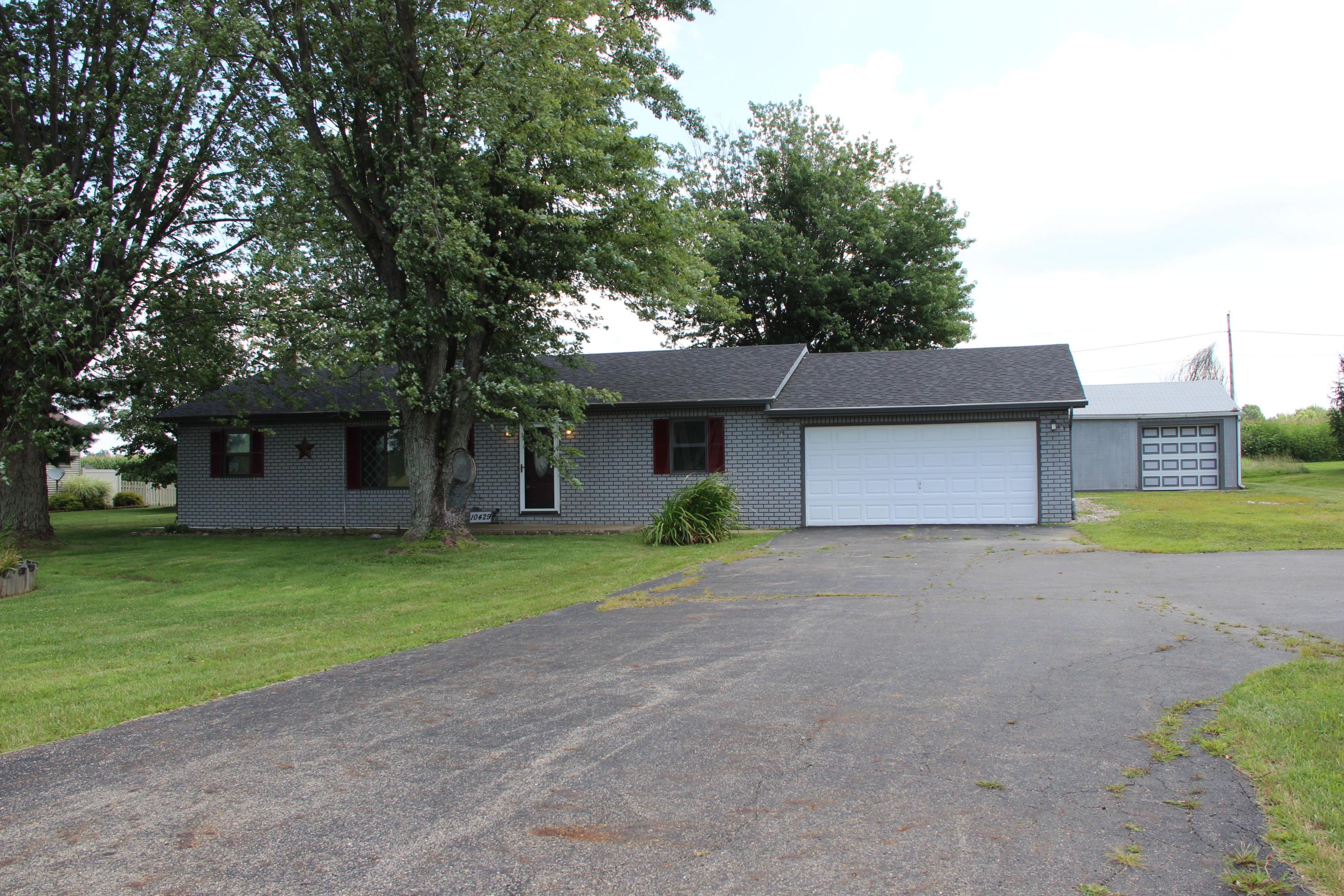 10429 York Road Southwest Pataskala, OH 43062 - Photo 1 of 19