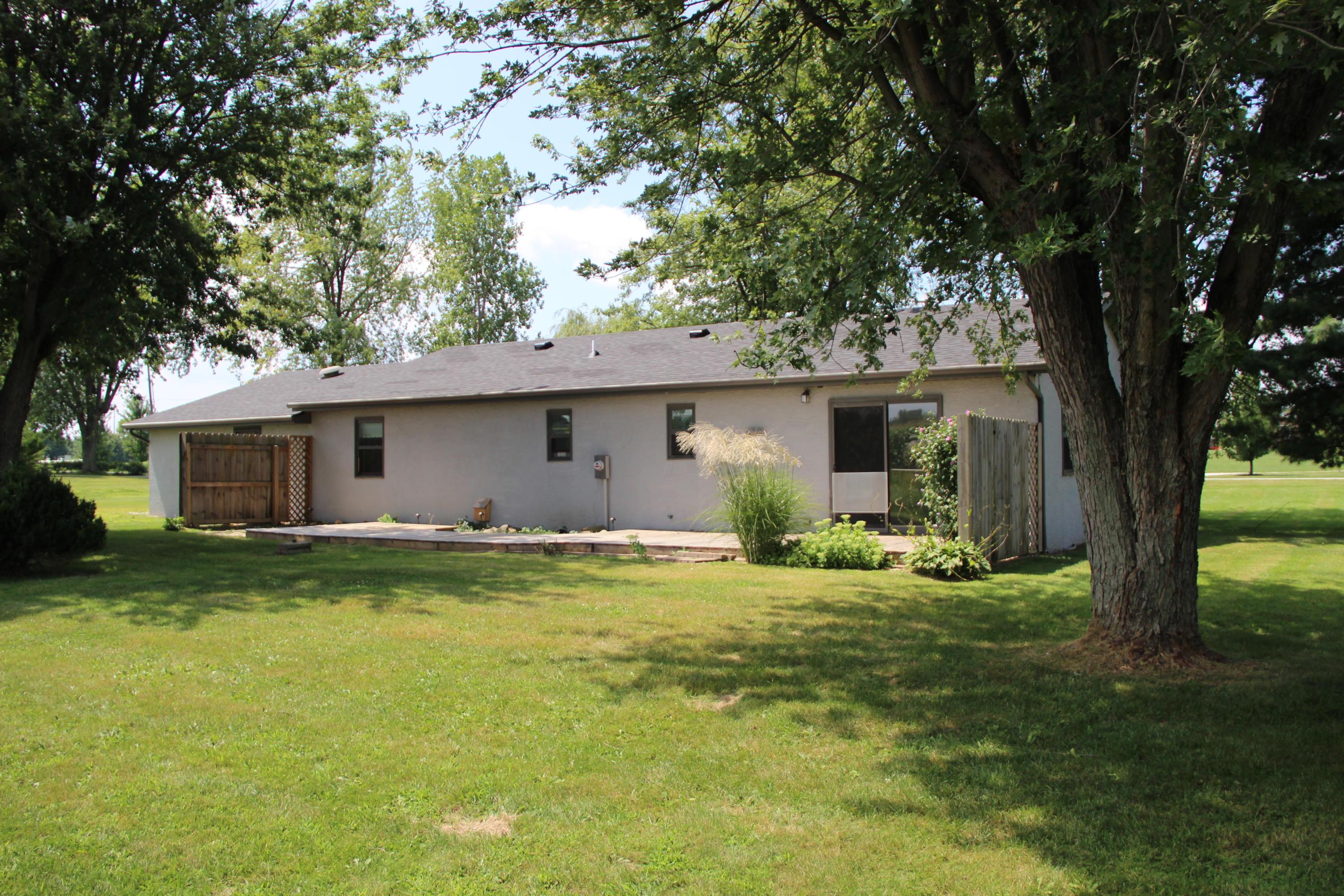 10429 York Road Southwest Pataskala, OH 43062 - Photo 6 of 19