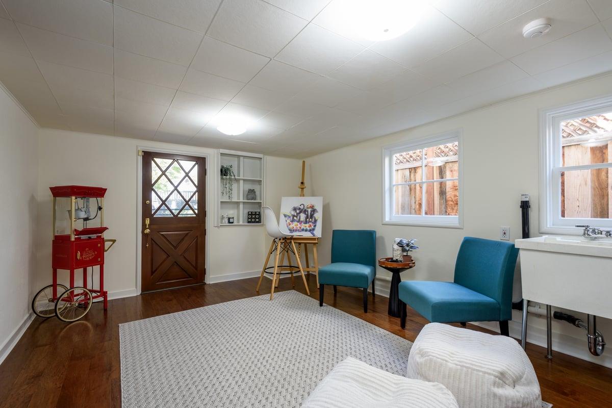 424 Bloomfield Road Burlingame, CA 94010 - Photo 12 of 14 a living room with furniture and a window
