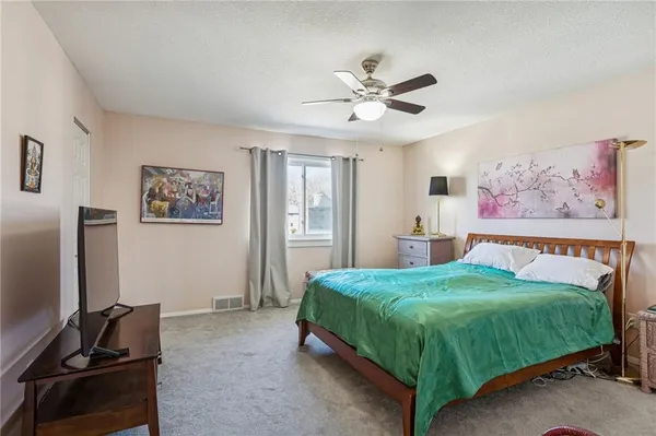 $318,000 | 8604 West 84th Street, Overland Park, KS 66212