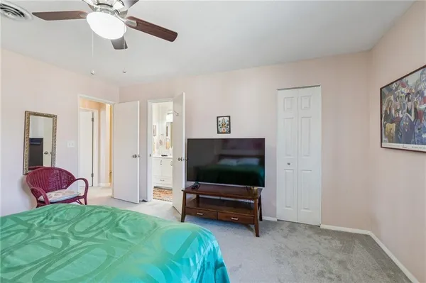 $318,000 | 8604 West 84th Street, Overland Park, KS 66212