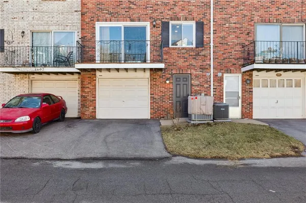 $318,000 | 8604 West 84th Street, Overland Park, KS 66212