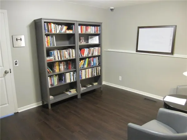 $318,000 | 8604 West 84th Street, Overland Park, KS 66212
