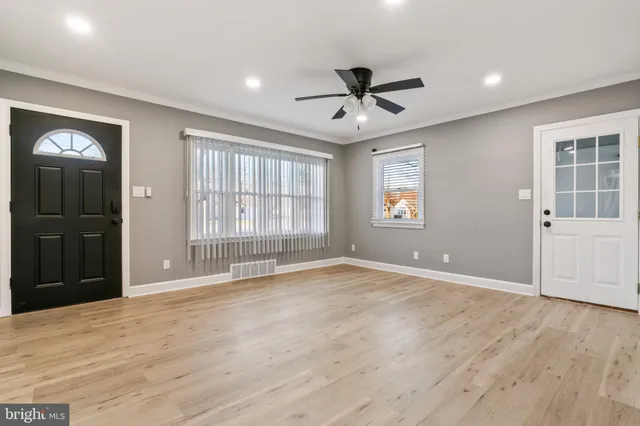 $334,999 | 920 East Division Street, Dover, DE 19901