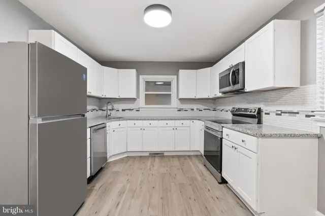 $334,999 | 920 East Division Street, Dover, DE 19901