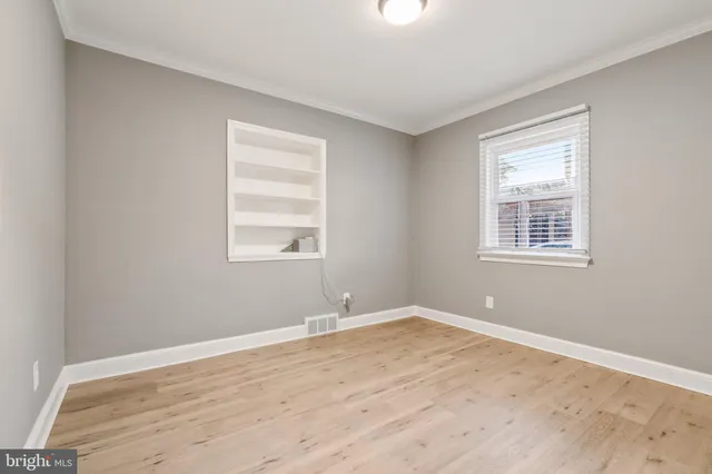 $334,999 | 920 East Division Street, Dover, DE 19901