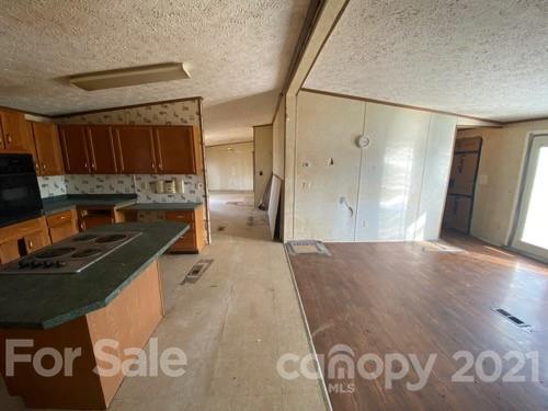 6116 Hornsboro Road Pageland, SC 29728 - Photo 6 of 11 Gallery Image 6
