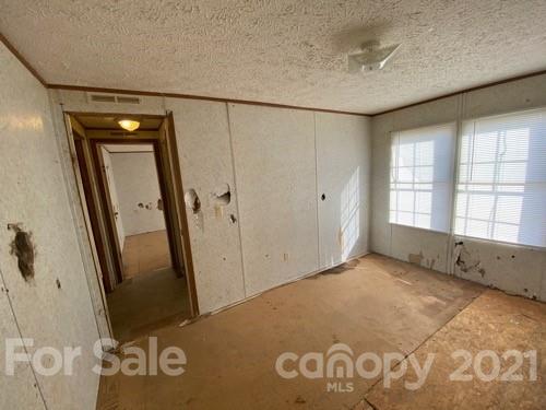6116 Hornsboro Road Pageland, SC 29728 - Photo 8 of 11 Gallery Image 8