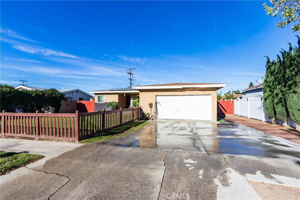 722 South Sycamore Avenue Rialto, CA 92376 - Photo 22 of 34