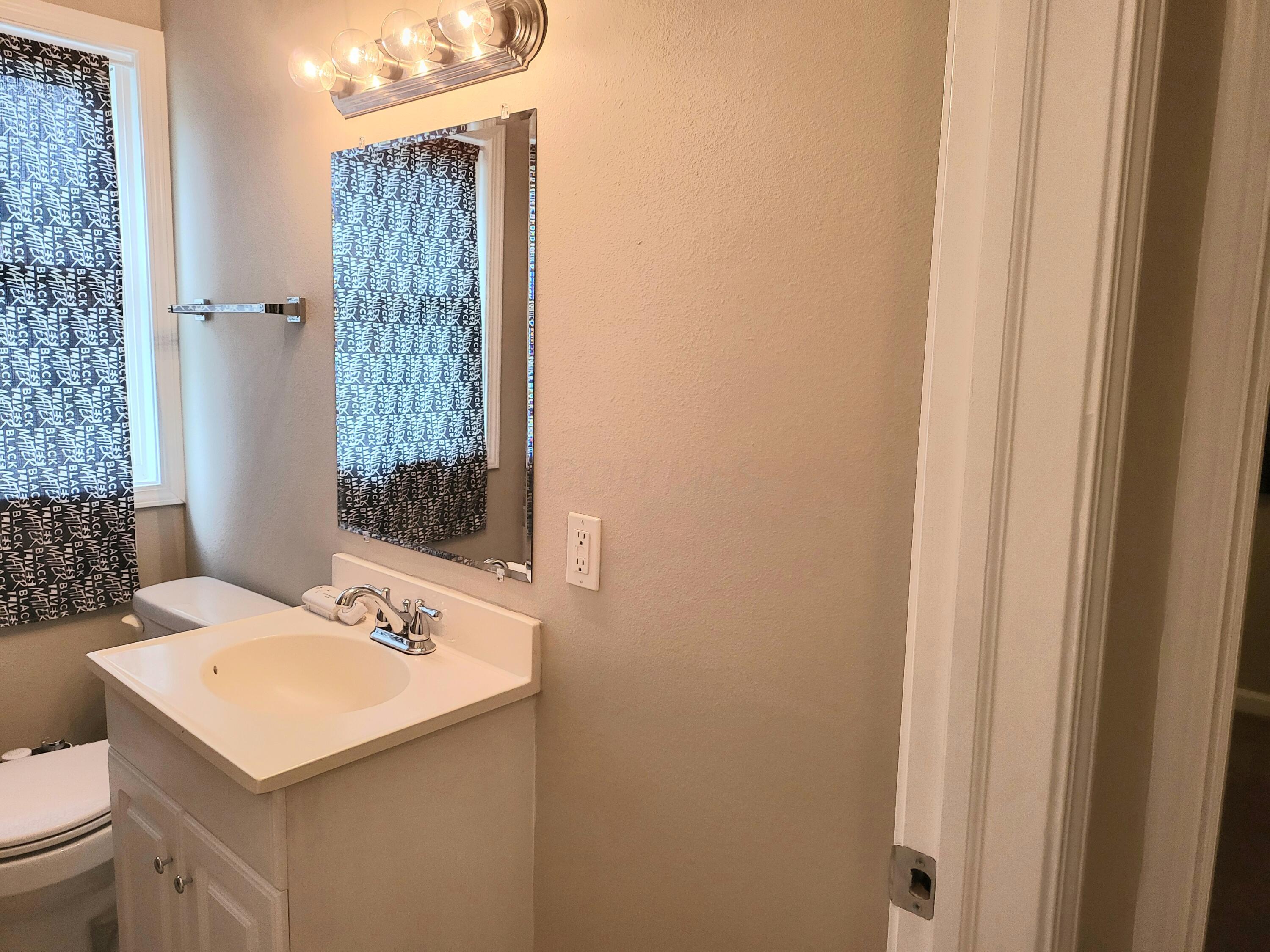 4530 Amesbury Road Columbus, OH 43227 - Photo 13 of 22 1000024465