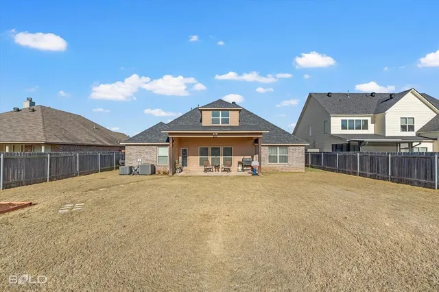 $399,999 | 2403 Tallgrass Circle, Bossier City, LA 71111