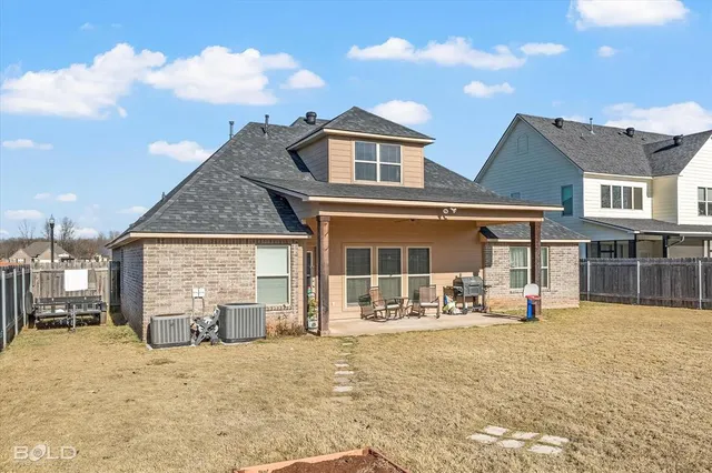 $399,999 | 2403 Tallgrass Circle, Bossier City, LA 71111