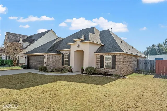 $399,999 | 2403 Tallgrass Circle, Bossier City, LA 71111