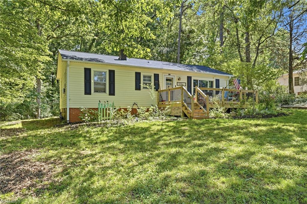 109 Mayfair Road Lexington, NC 27292 - Photo 2 of 40 Gallery Image 2