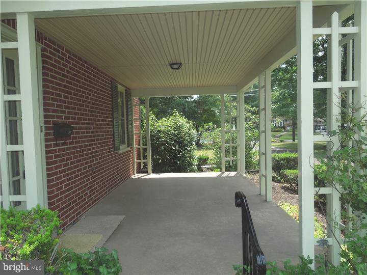 35 Church Road Telford, PA 18969 - Photo 3 of 24 Porch