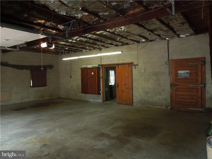 35 Church Road Telford, PA 18969 - Photo 24 of 24 Garage