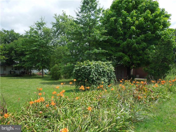 35 Church Road Telford, PA 18969 - Photo 9 of 24 Back Yard