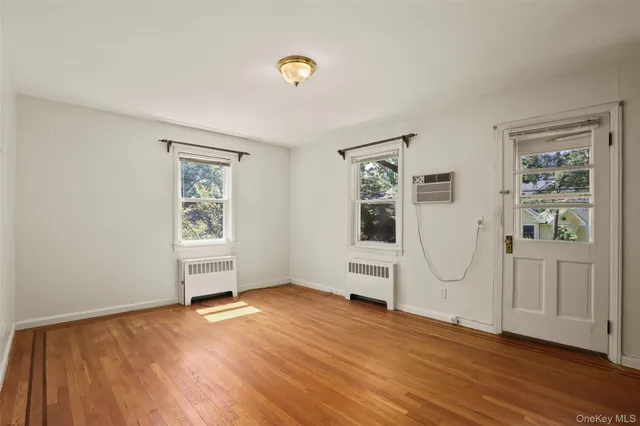 $750,000 | 5926 Spencer Avenue | North Riverdale