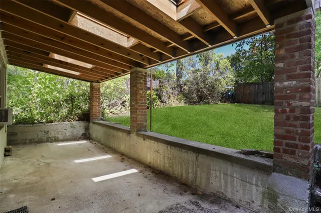 $750,000 | 5926 Spencer Avenue | North Riverdale