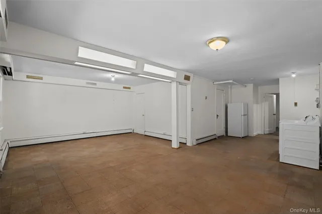 $750,000 | 5926 Spencer Avenue | North Riverdale