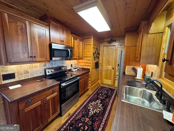 $799,900 | 333 Laurel Mountain Drive, Toccoa, GA 30577