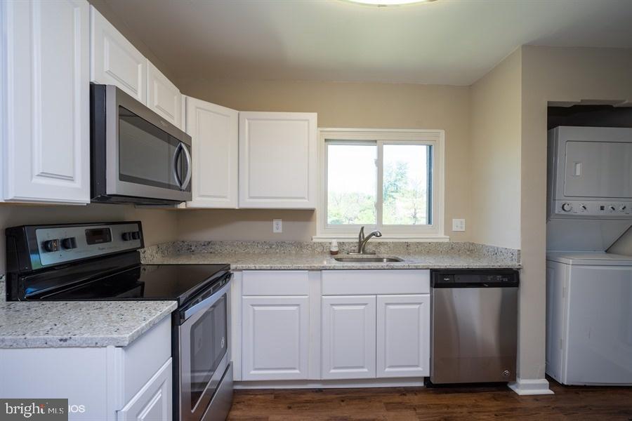 15710 Dorset Road, Unit 301 Laurel, MD 20707 - Photo 14 of 30 Gallery Image 14