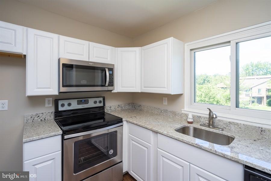 15710 Dorset Road, Unit 301 Laurel, MD 20707 - Photo 16 of 30 Gallery Image 16