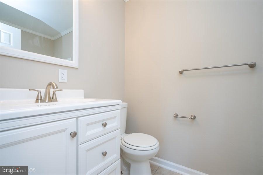 15710 Dorset Road, Unit 301 Laurel, MD 20707 - Photo 21 of 30 Gallery Image 21